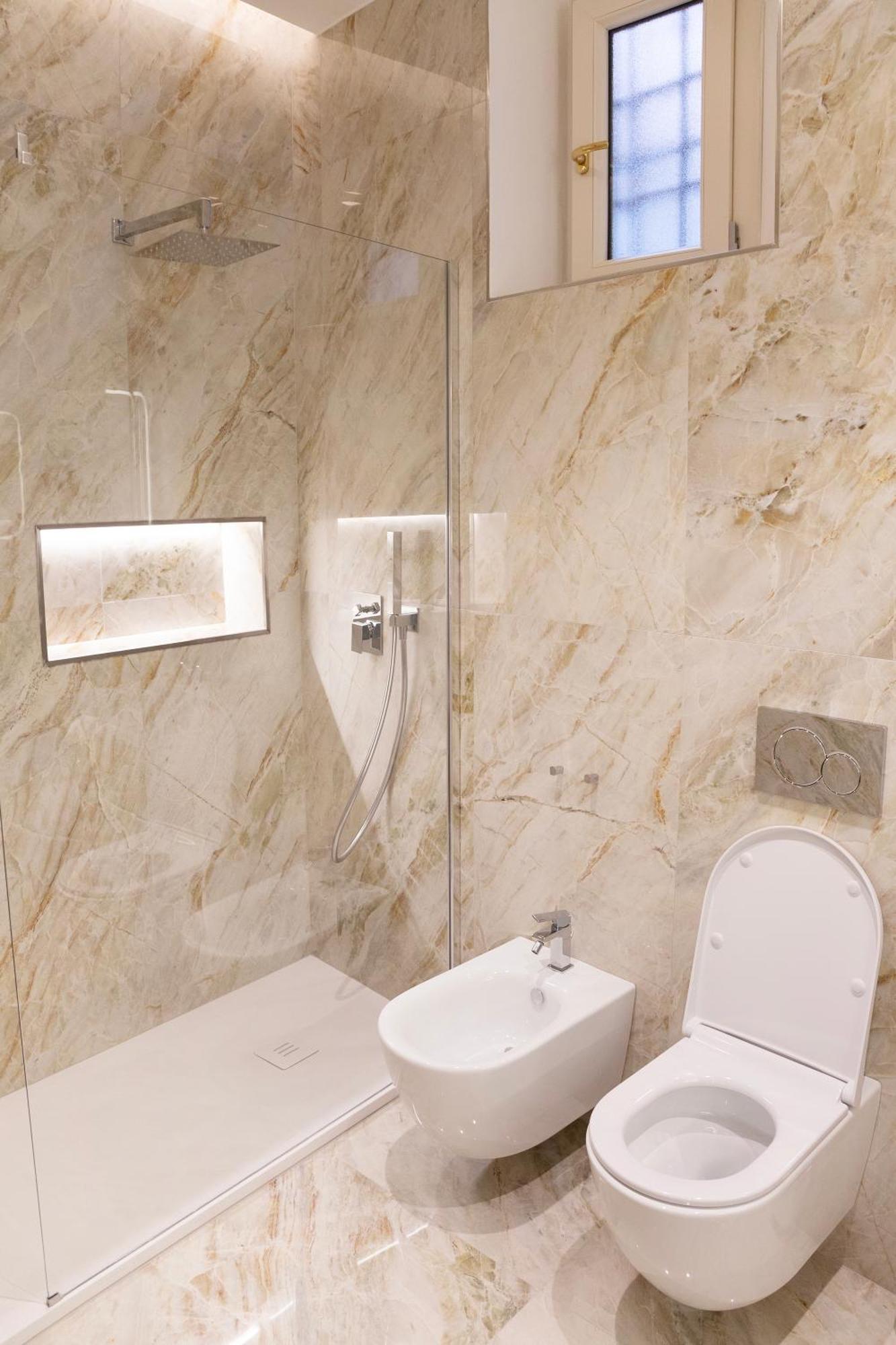Gasthof 56 Orange Street Luxury