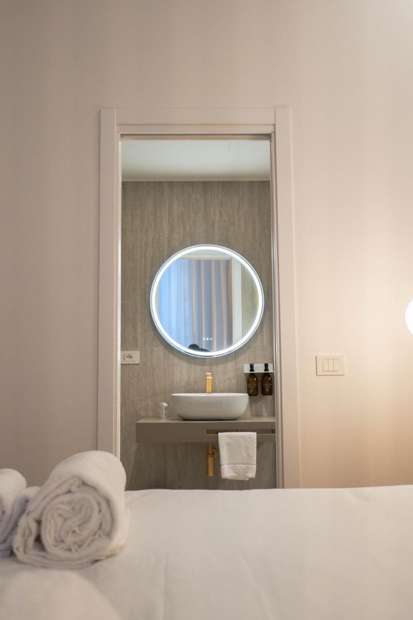 Gasthof 56 Orange Street Luxury *