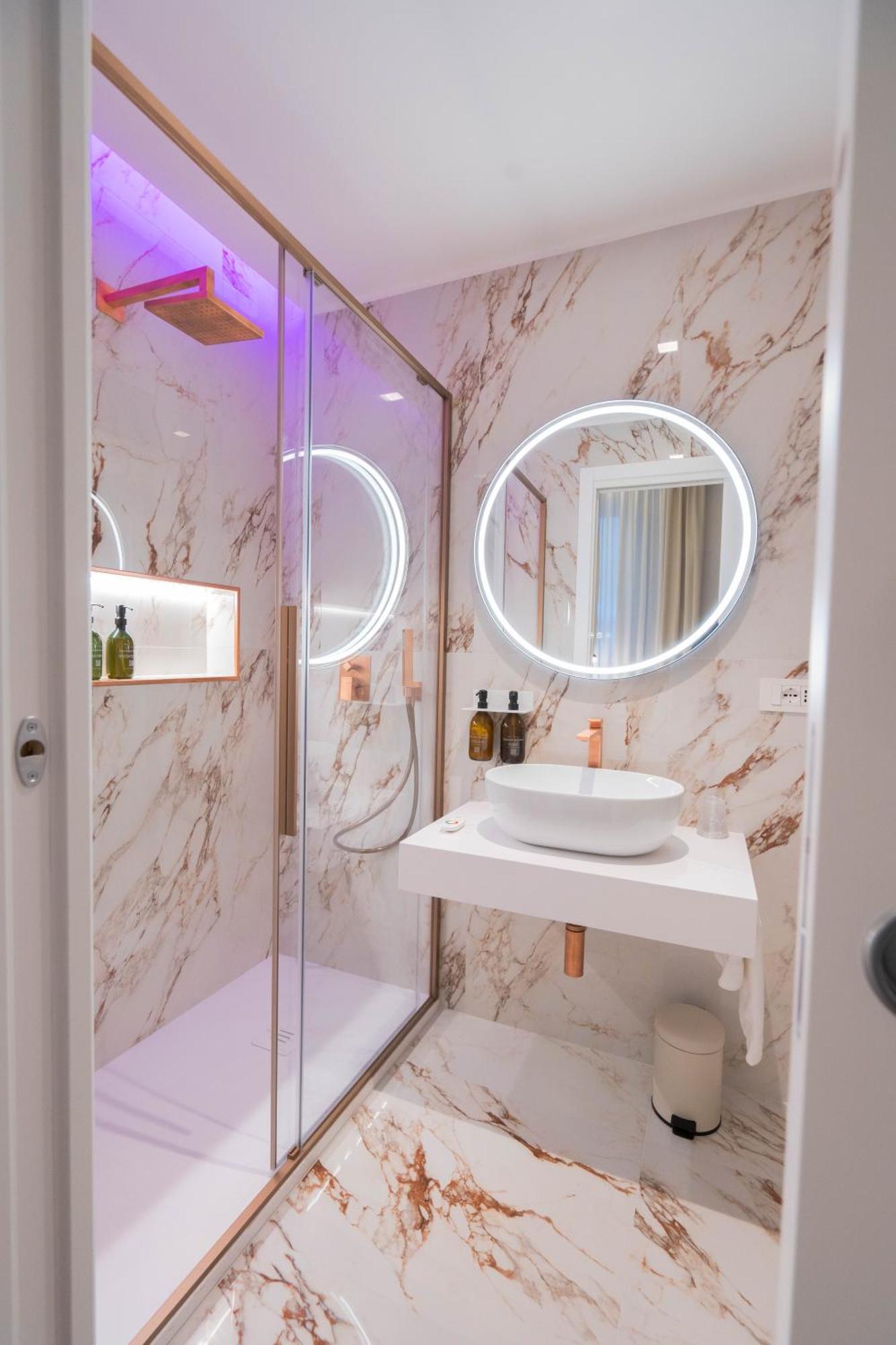 Gasthof 56 Orange Street Luxury *
