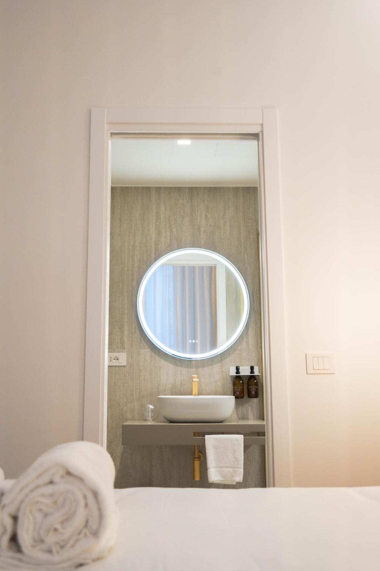 Gasthof 56 Orange Street Luxury *
